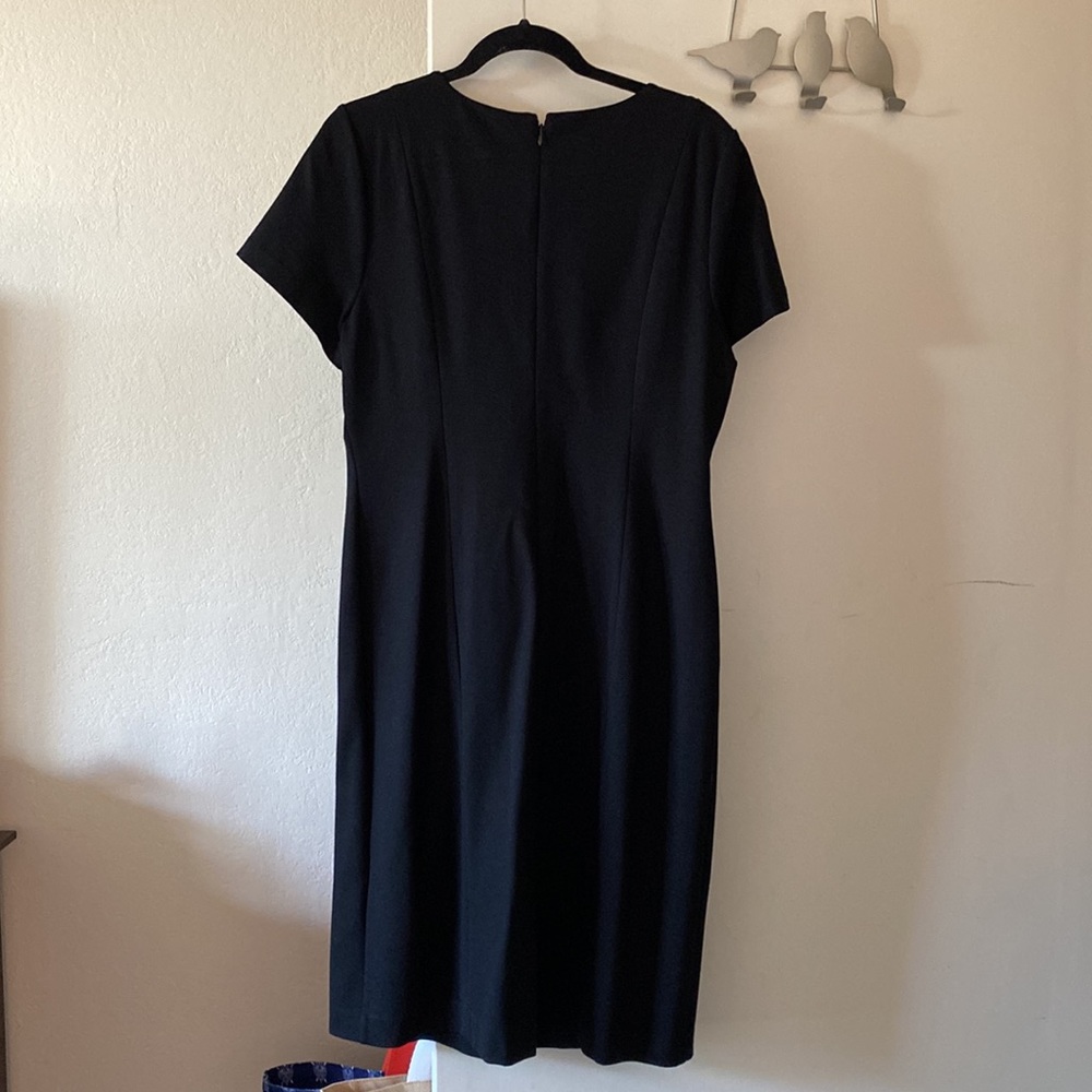Talbots black career dress with faux Pearl details at color. Size 14 - Picture 3 of 4